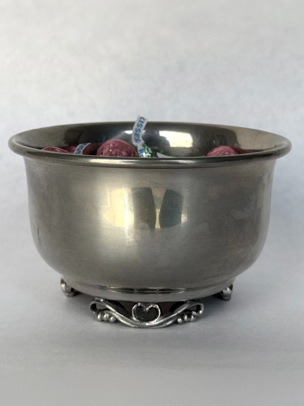 "Shirley" Williamsburg Virginia Handmade Pewter Candy Bowl
